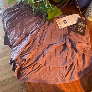 BNWT Flow in Elegance Short colour code ANTK